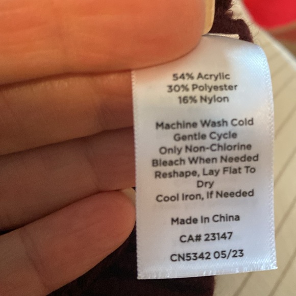 Talbots zip up sweater - Picture 4 of 5